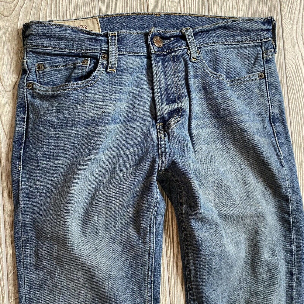 Hollister Slim Straight Jeans Men’s 29x30 Med Wash Distressed Torn Stretch